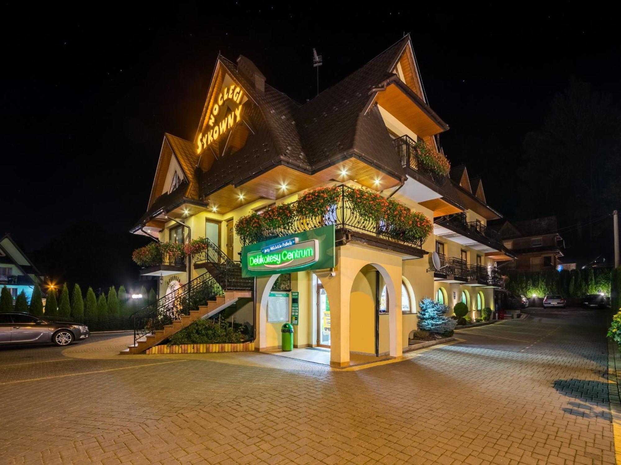 Sykowny เบียวีดูนาเยซ ภายนอก รูปภาพ
